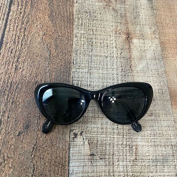 KREWE Irma Black Sunglasses frames only - Picture 3 of 16